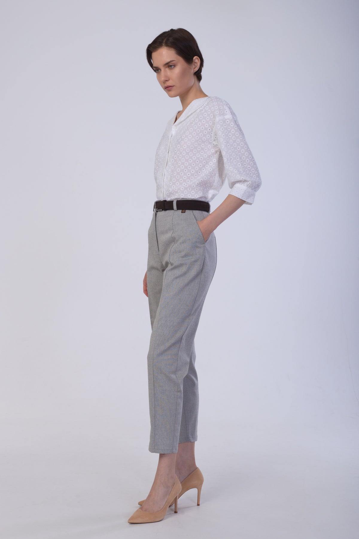 Women’s Cotton-Blend Carrot-Leg Trousers – EARL GODOT