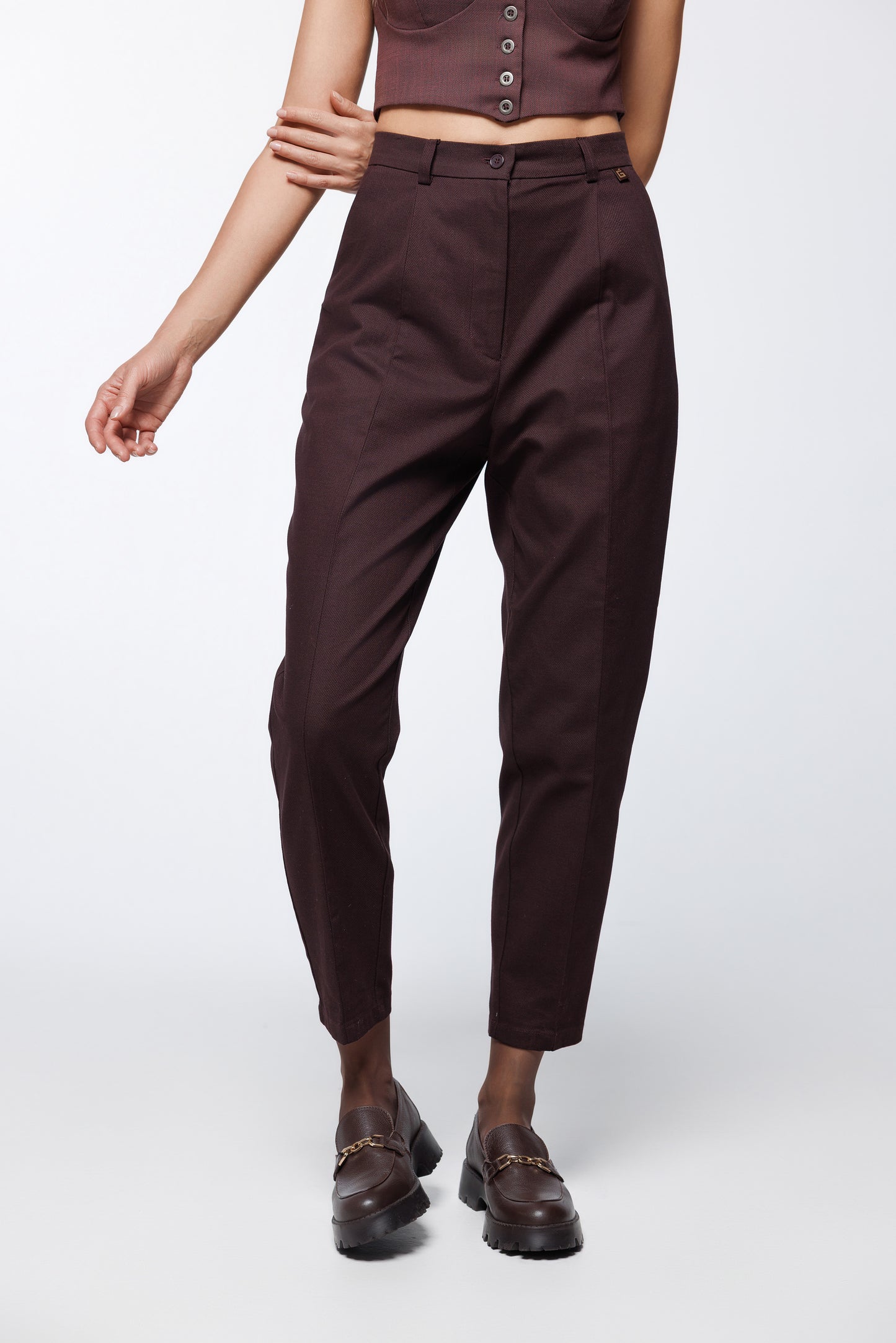 Tailored Carrot - Leg trousers In Brown Cotton Blend